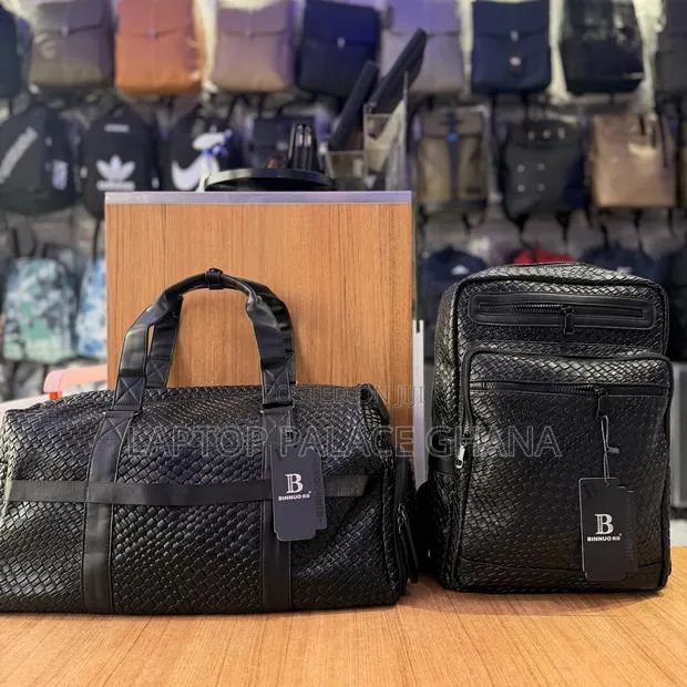 Binnuo Backpack + Duffle Bag · Photo 1
