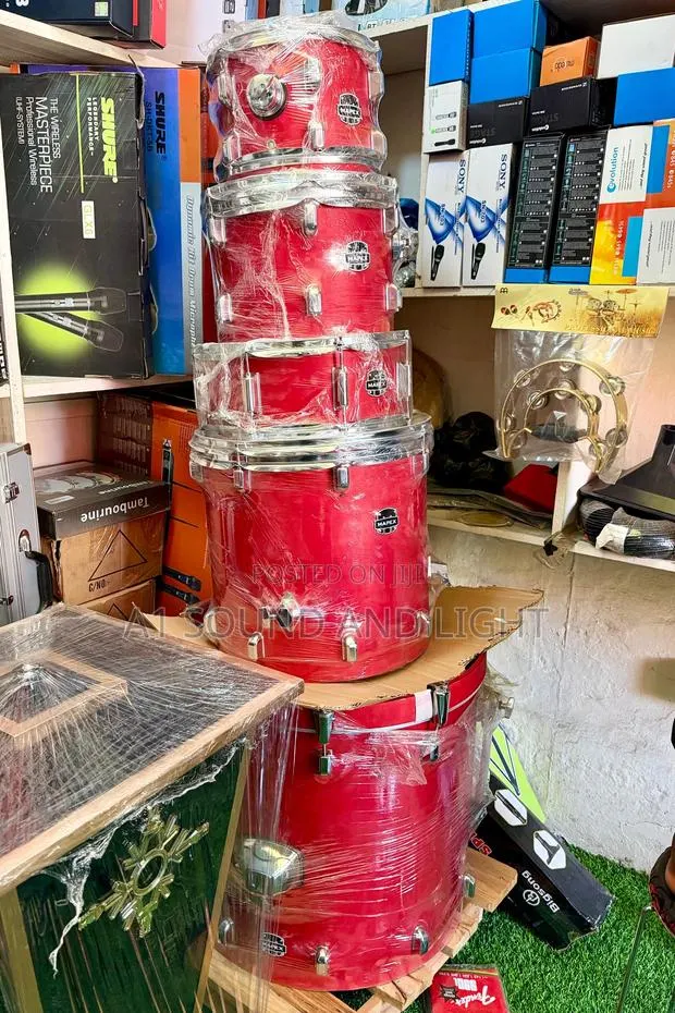 Mapex 5pcs Acoustic Drum Set - [3 Cymbals, Cherry Red] · Photo 1