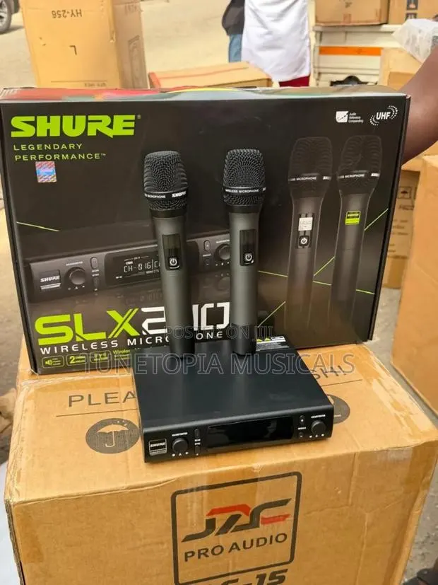 Shure Slx240 2in1 Professional Wireless Microphone · Photo 1