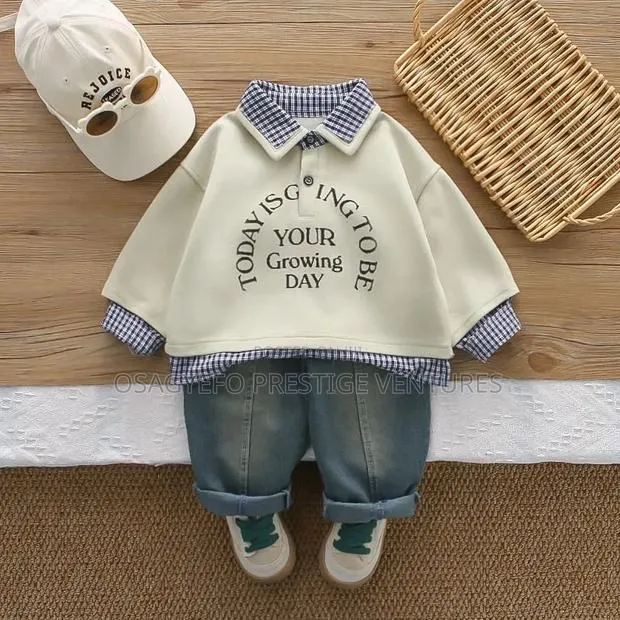 Boys' Layered Sweatshirt Denim Jeans 3-Piece Outfit Set · Photo 1