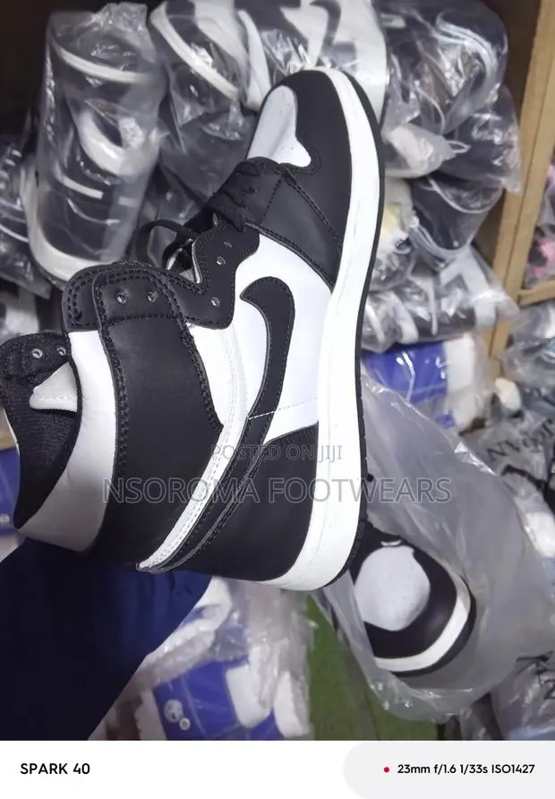 Air Jordan 1 High Sneakers – Sizes 38-45 · Photo 2