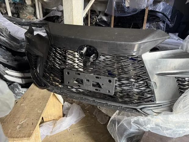 Lexus Rx 350 Rx350 2023,2024,2025 Complete Front Bumper · Photo 1