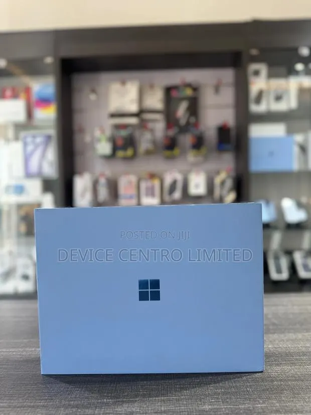 New Microsoft Surface Laptop 7 16GB Qualcomm Snapdragon X Elite 512GB · Photo 1