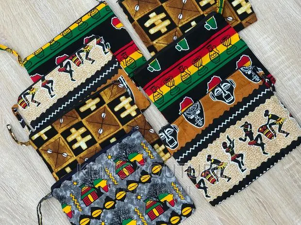 High Target Fabric Purses · Photo 1