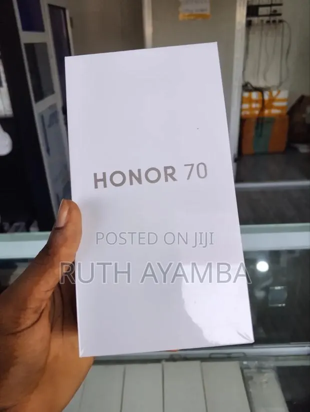 New Honor 70 256 GB Gray · Photo 1