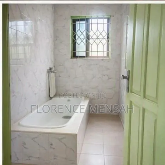 Secure Quiet: Fully Secured 2-Bedroom Flat · Photo 1