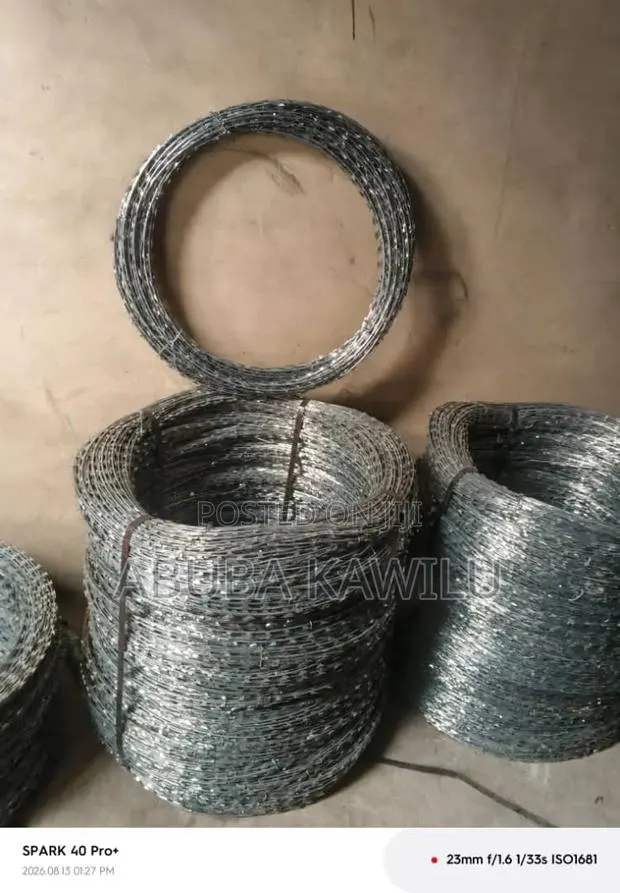 Razor Wire 3mm Galvanized · Photo 1