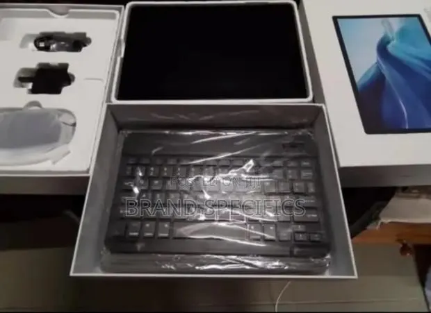 New Tablet 256 GB Black · Photo 1