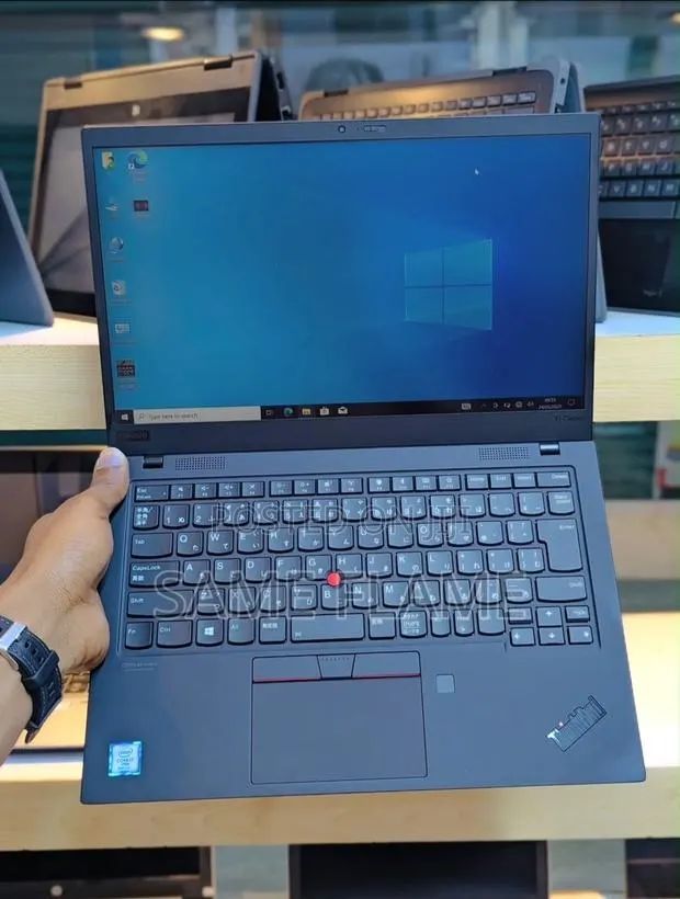 Laptop Lenovo ThinkPad X1 Carbon 8GB Intel Core i5 SSD 256GB · Photo 1