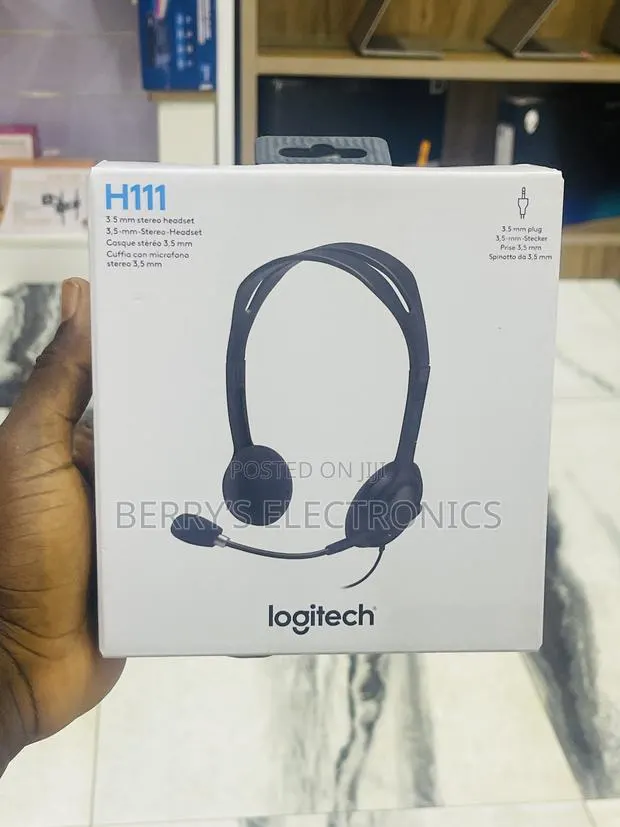 Logitech H11 Stereo Headset · Photo 1