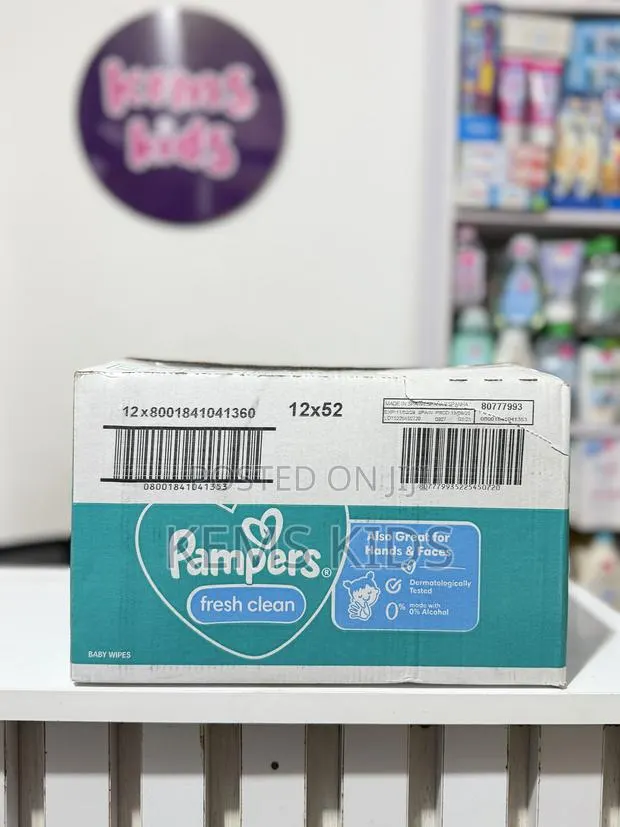 Pampers Fresh Clean Wipes · Photo 1