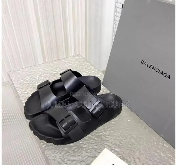 Balenciaga Birk Sandals Black · Photo 1