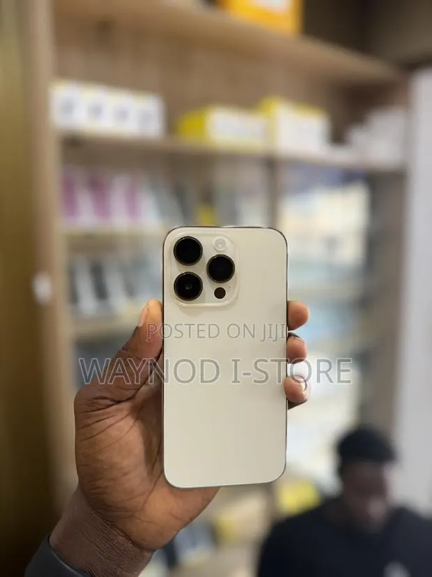Apple iPhone 14 Pro 128 GB White · Photo 1