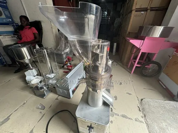 Industrial Juicer · Photo 1