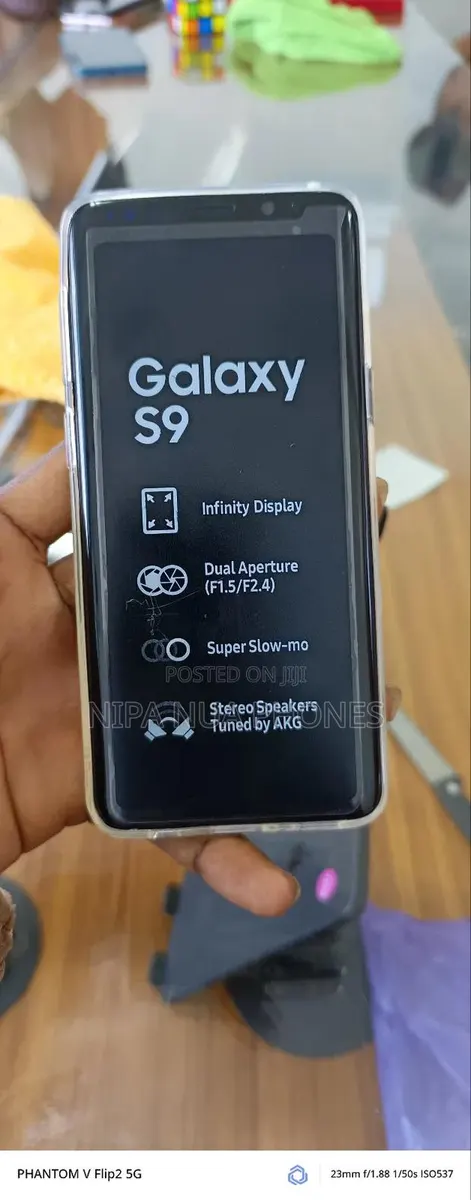 Samsung Galaxy S9 64 GB Black · Photo 1