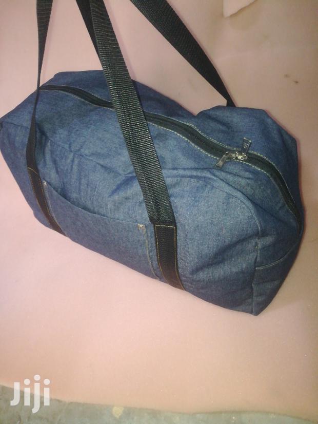 Jeans Denim Luggage Bag. · Photo 2