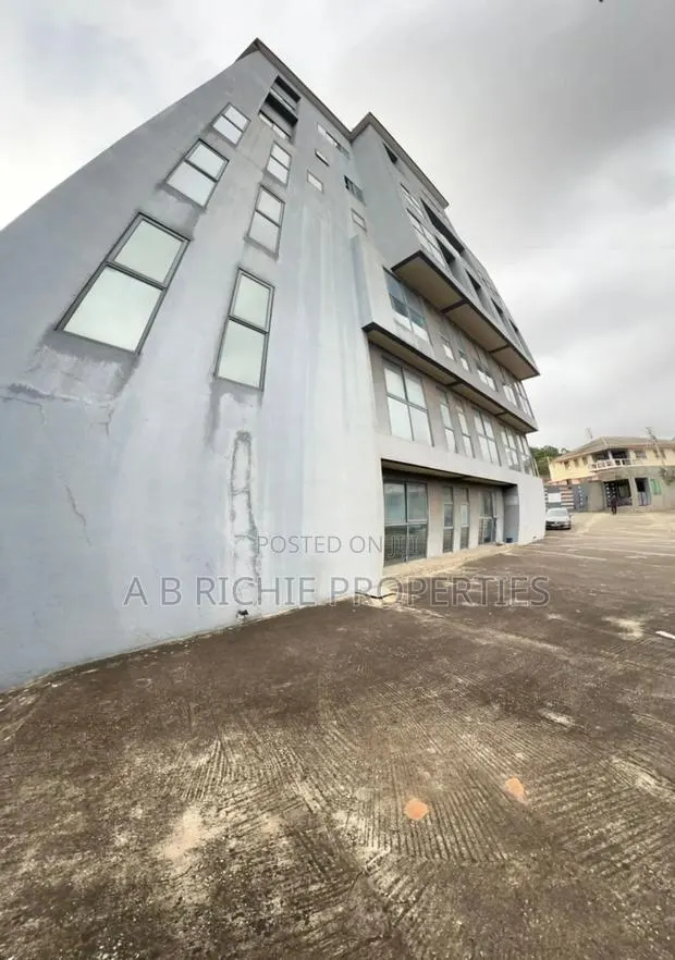 Commercial Office Space for Sale · Photo 1