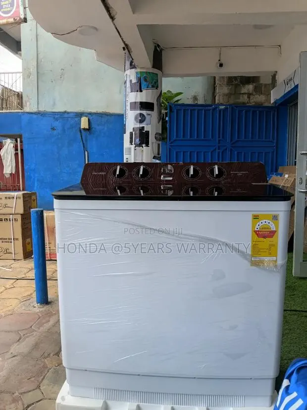Decakila Twin Tub Washing Machine - Wash With the Best Machine · Photo 1
