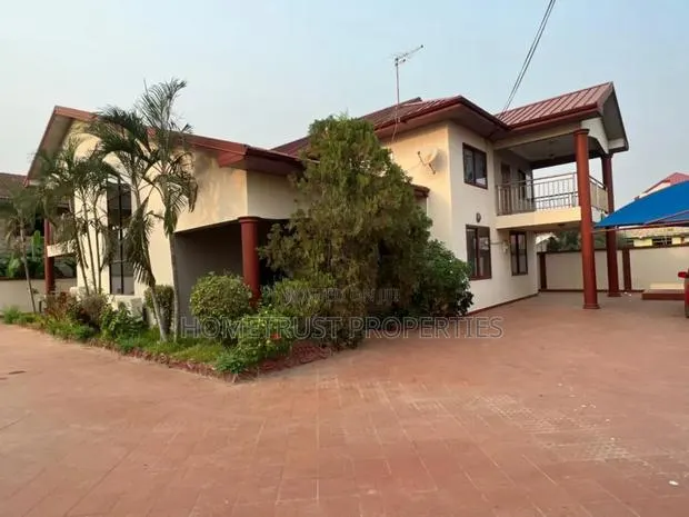 5bdrm House in Weija Scc for sale · Photo 1