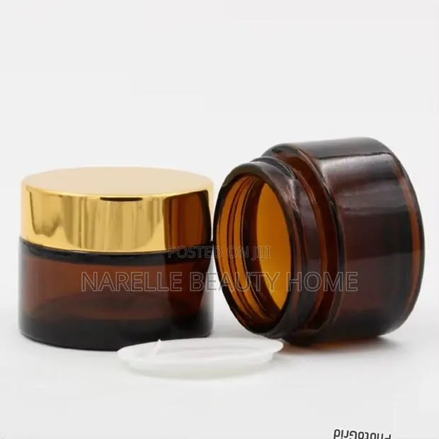 30g Amber Glass Jar With Gold Cover · Photo 1