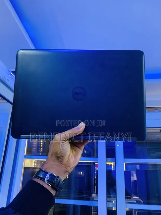 Laptop Dell Latitude E6320 8GB Intel Core i5 SSD 128GB · Photo 1
