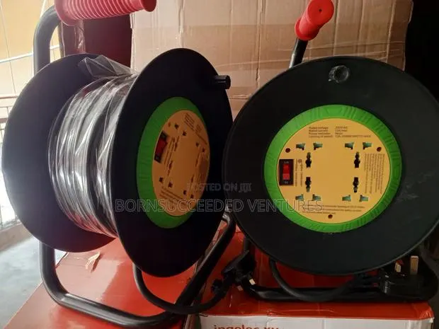 The 50 Meter Heavy Duty Extension Socket · Photo 1