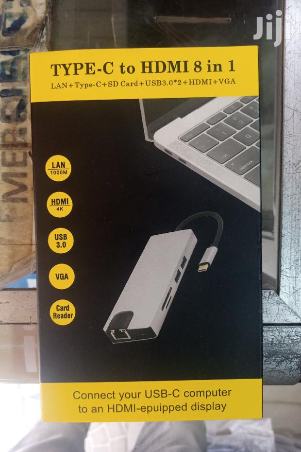 Type C 8 In 1 Converter · Photo 1