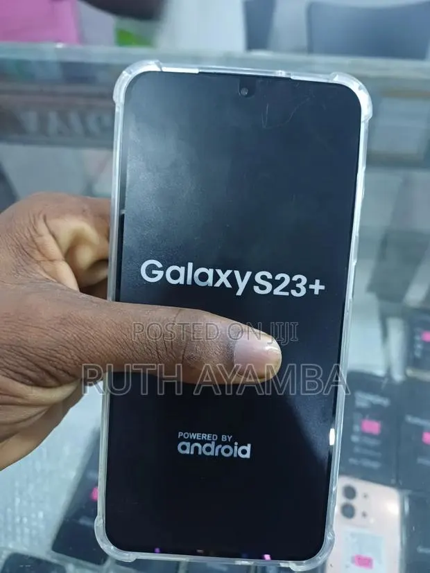 Samsung Galaxy S23+ 256 GB Silver · Photo 1