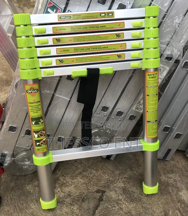 Telescopic Ladder 6 Steps · Photo 1