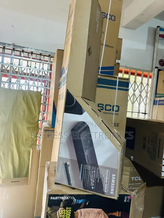 Spectacular Performance Samsung Sound Bar With Woofer S80cb · Photo 1