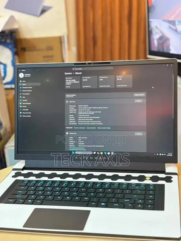 Laptop Alienware X17 R1 16GB Intel Core i7 SSD 1T · Photo 1