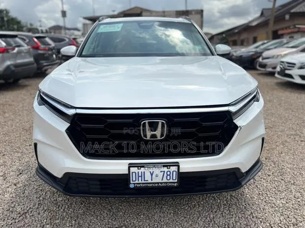 Honda CR-V 2026 White · Photo 1