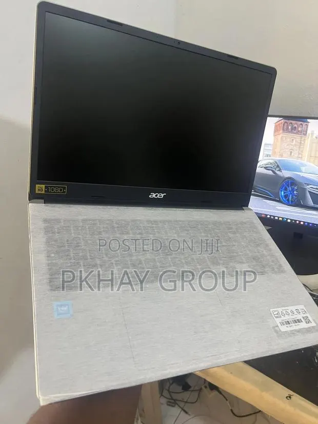 New Laptop Acer Chromebook 15 CB315 8GB Intel Core I3 SSD 60GB · Photo 1