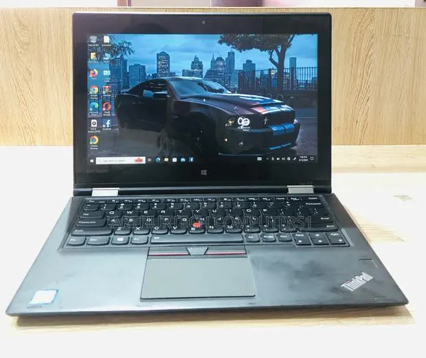 Laptop Lenovo Yoga 260 8GB Intel Core i3 SSD 256GB · Photo 1