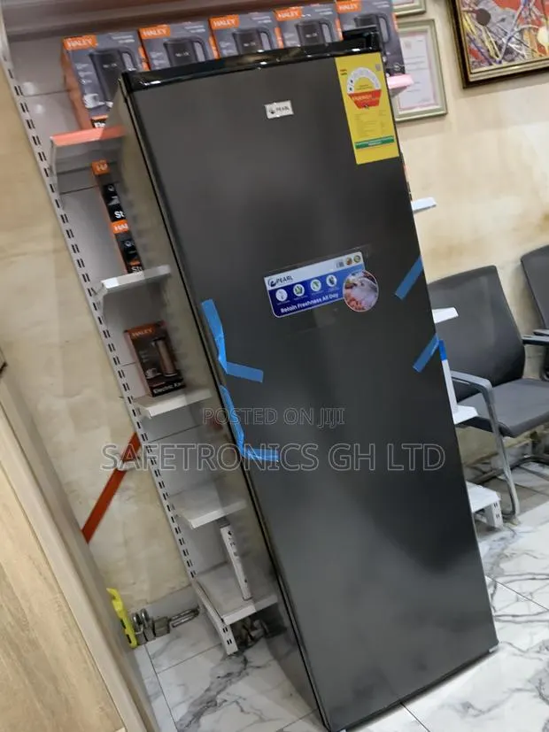 Grab Elegant Pearl Puf-370-1a Upright Standing Freezer · Photo 1