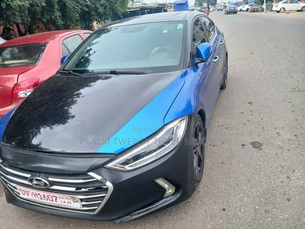 Hyundai Elantra 2017 Blue · Photo 1