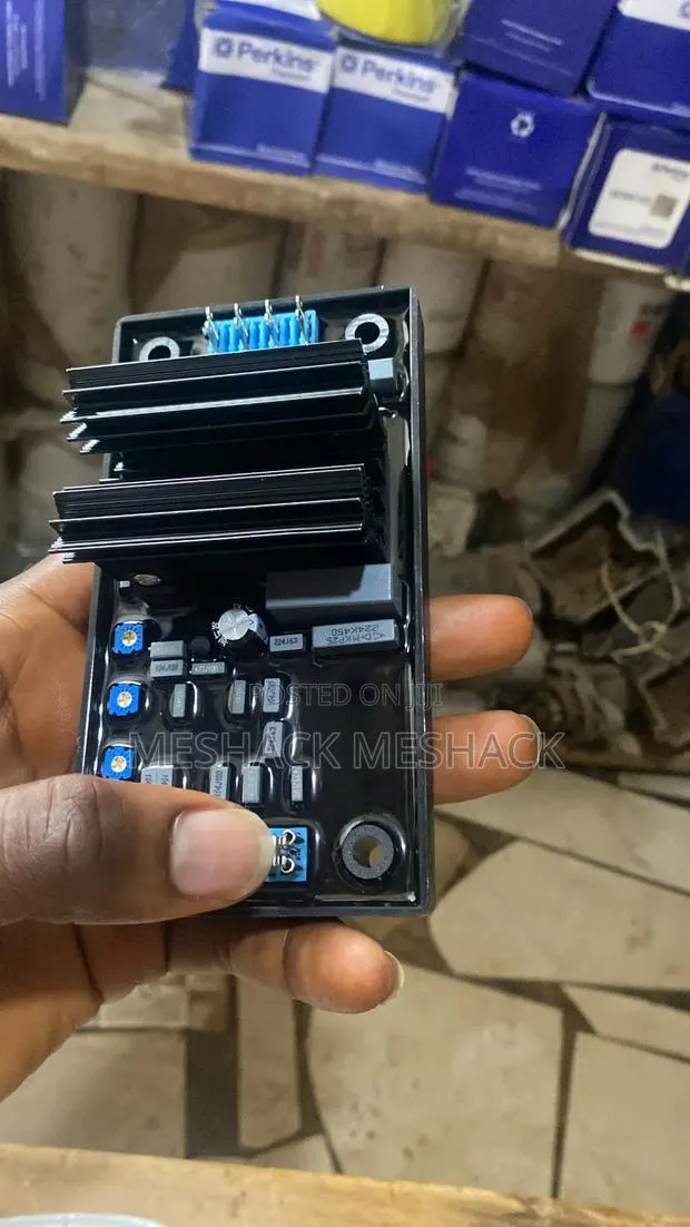 Generator Automatic Voltage Regulator R250 · Photo 1