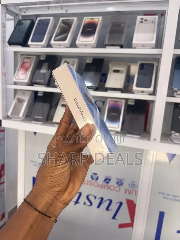 New Google Pixel 10 128 GB Blue · Photo 1