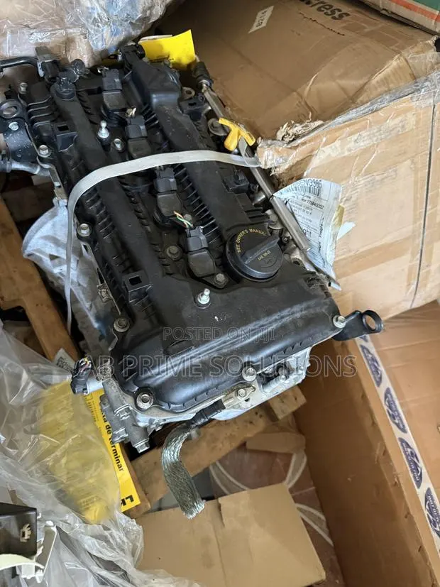 2012-2016 Clean Hyundai Elantra Engine 1.8L · Photo 1