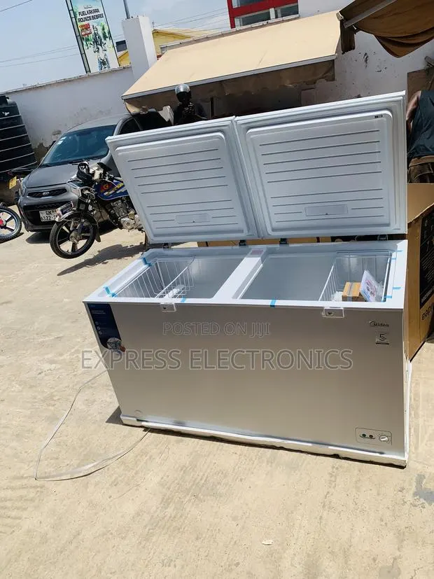 Limited Stock White Double Door Chest Freezer 508l · Photo 1