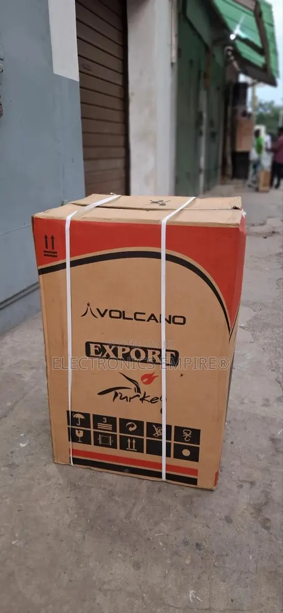 Ferre Volcano 50x50 Cooker With Oven And Grill · Photo 1