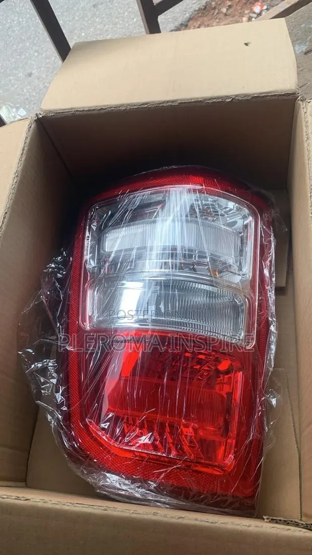Tail Light Dodge Ram 1500 2019-2023 · Photo 1