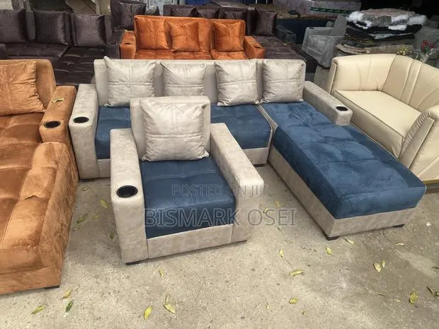 A Beautiful 5 Seater L Shape With Single · Photo 1