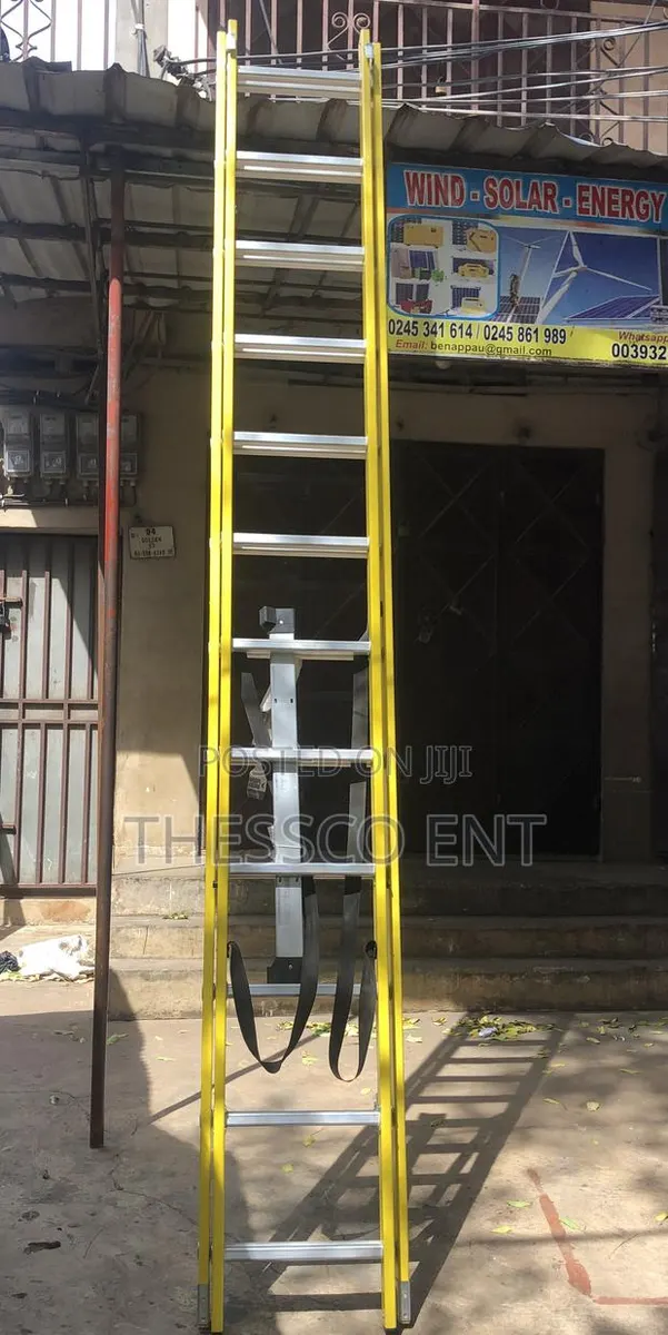 Fiberglass Ladder 2x12 · Photo 1