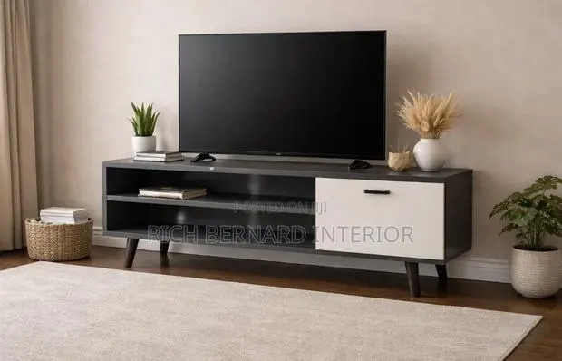Rich Laminated 5ft Tv Stand · Photo 1