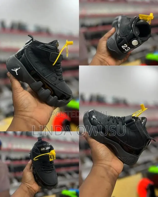 Kids Black Shoe · Photo 1