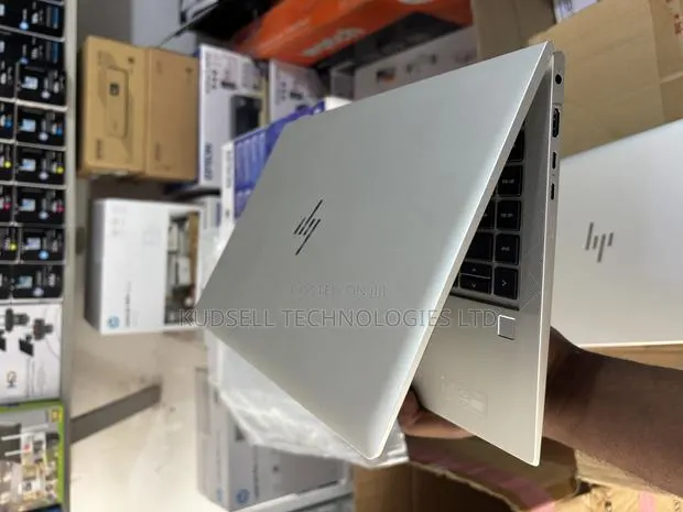 Laptop HP EliteBook 840 G8 16GB Intel Core i7 SSD 512GB · Photo 1