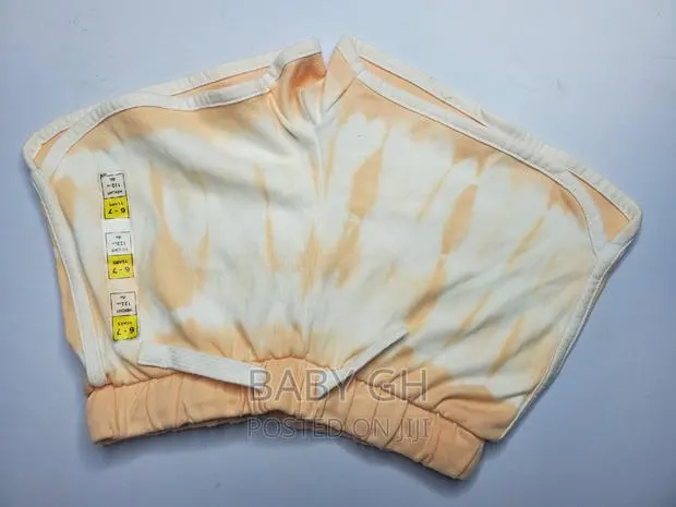 Marks Spencer Girls Shorts · Photo 1