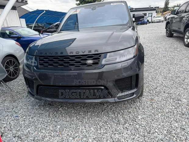 Land Rover Range Rover Sport HST MHEV 4x4 2020 Black · Photo 1