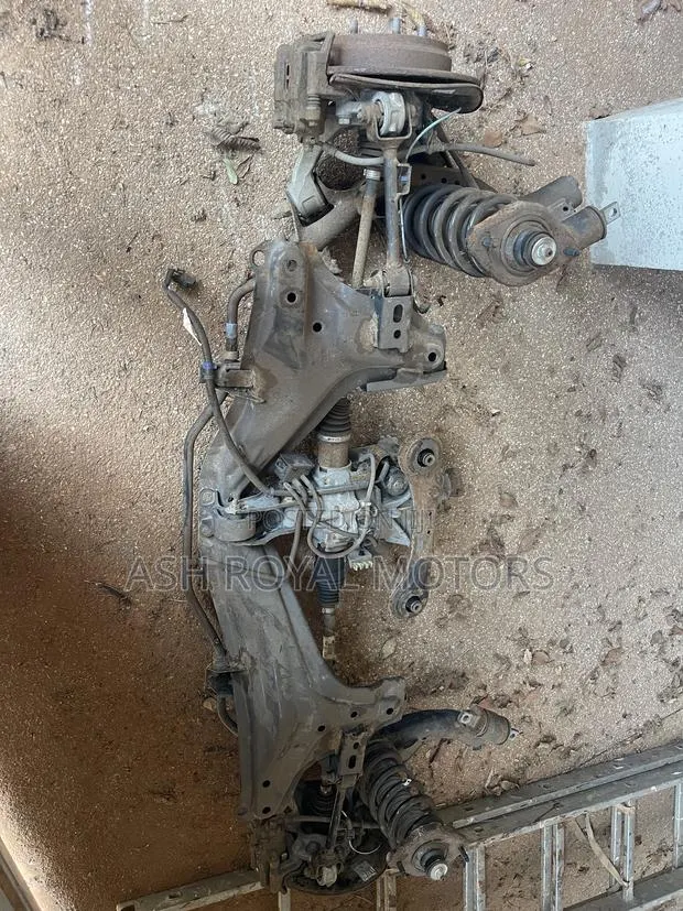 2016 Honda Cr-v Back Axle · Photo 1